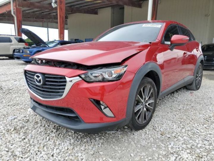 Продам Mazda CX-3 2017 года в Луцке