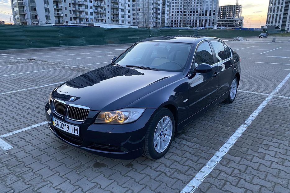 Продам BMW 323 2005 года в Киеве