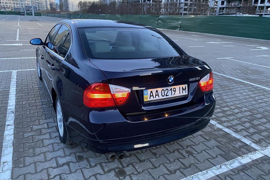 Продам BMW 323 2005 года в Киеве