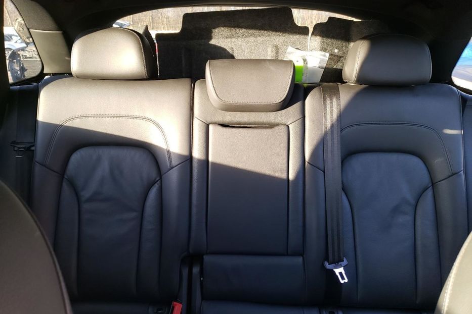 Продам Audi Q5 Premium Plus 2015 года в Луцке
