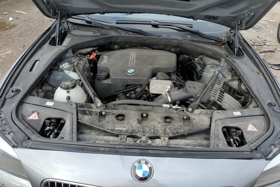 Продам BMW 528 XI 2013 года в Луцке