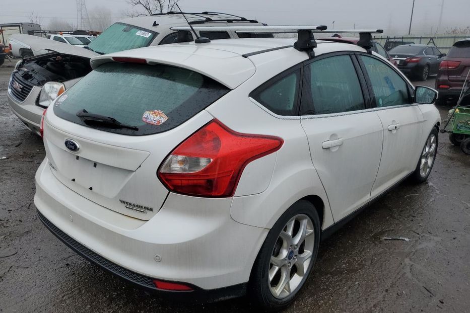 Продам Ford Focus Titanium  2014 года в Киеве