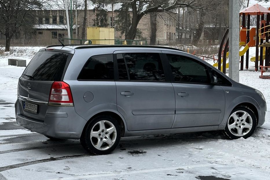 Продам Opel Zafira B 2008 года в Чернигове