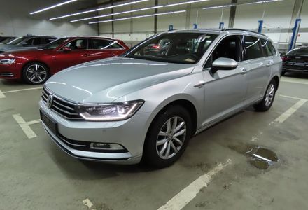 Продам Volkswagen Passat B8 2018 Comfortline+++ 4MOTION 2018 года в г. Червоноград, Львовская область