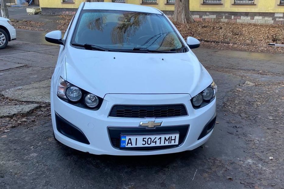 Продам Chevrolet Aveo T300 2012 года в Киеве