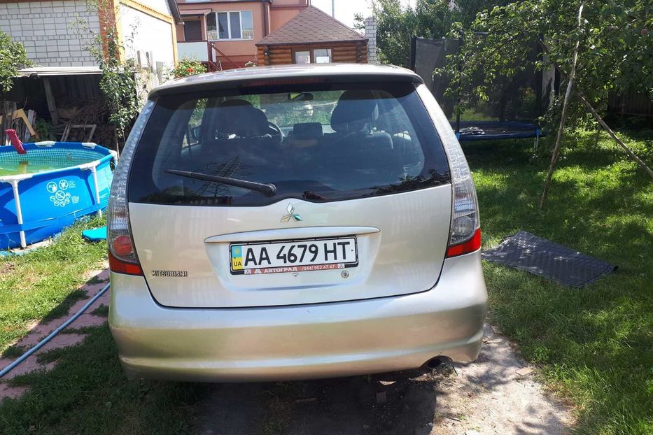 Продам Mitsubishi Grandis 2008 года в Киеве