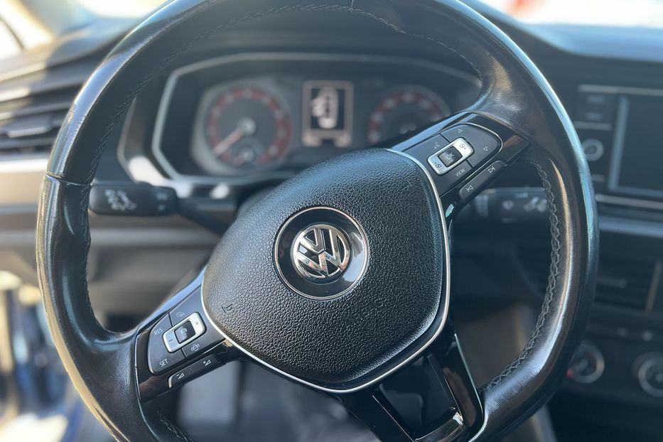 Продам Volkswagen Jetta MK 7 2019 года в Киеве