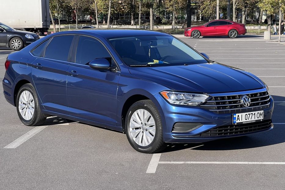 Продам Volkswagen Jetta MK 7 2019 года в Киеве