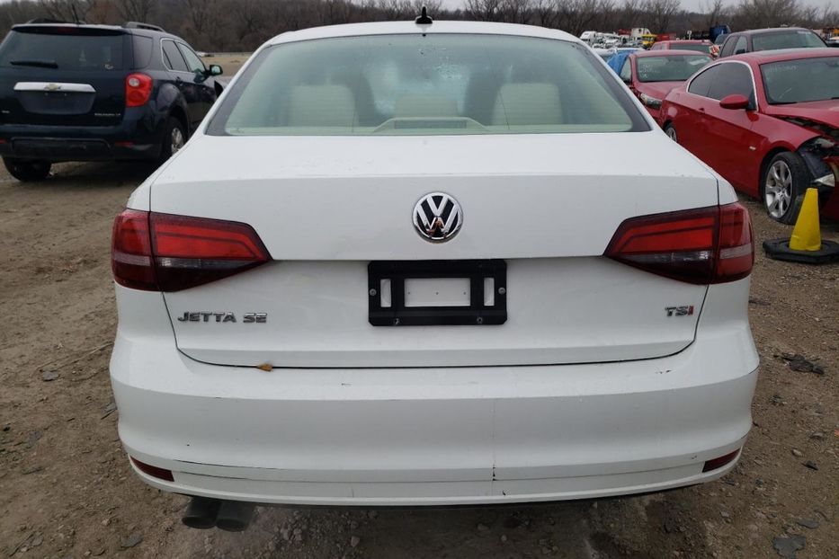 Продам Volkswagen Jetta SE 2017 года в Киеве