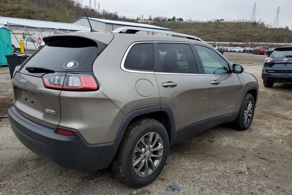 Продам Jeep Cherokee Latitude Plus 2019 года в Киеве