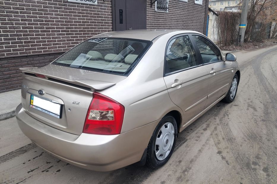 Продам Kia Cerato 2006 года в Киеве