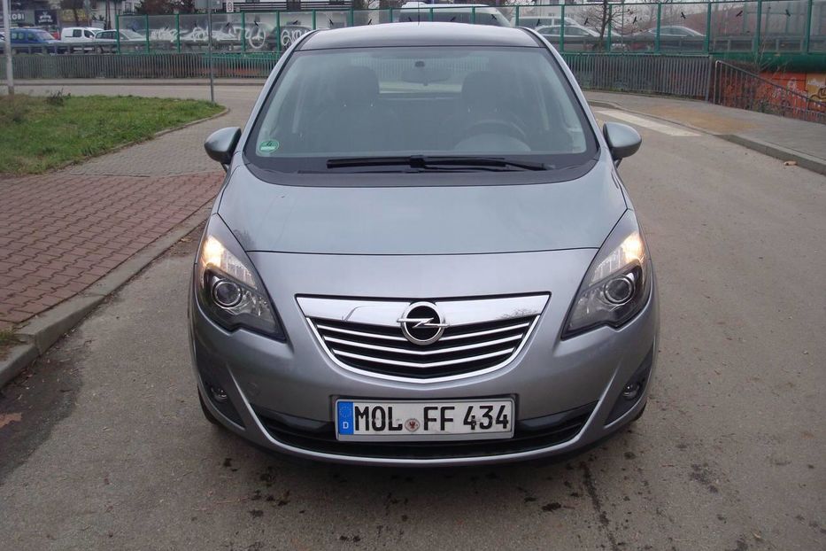 Продам Opel Movano пасс. CDTI 2010 года в Одессе