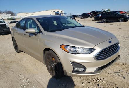 Продам Ford Fusion SE 2019 года в Киеве