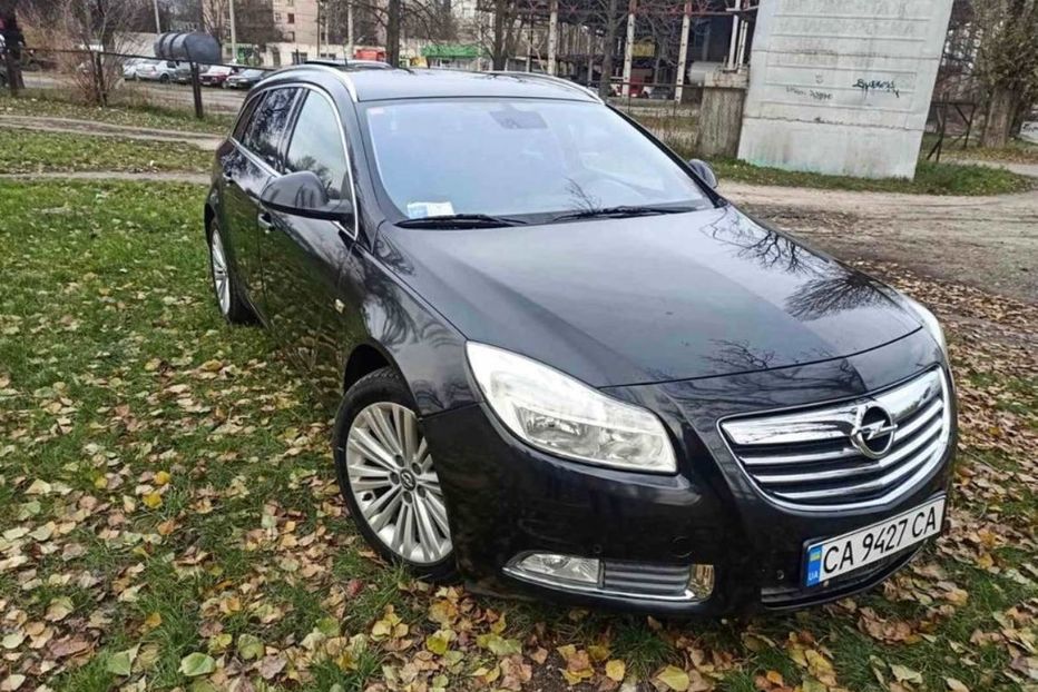 Продам Opel Insignia 2013 года в Черкассах