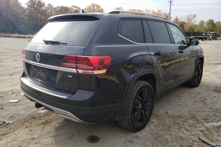 Продам Volkswagen Atlas SE 2019 года в Киеве