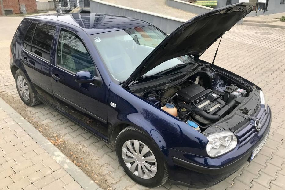 Продам Volkswagen Golf IV 16V Ocean blue edition 2000 года в Черновцах
