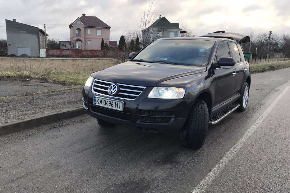 Продам Volkswagen Touareg 2005 года в Киеве