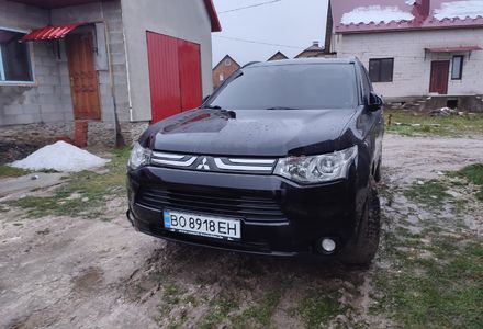 Продам Mitsubishi Outlander 2013 года в г. Кременец, Тернопольская область