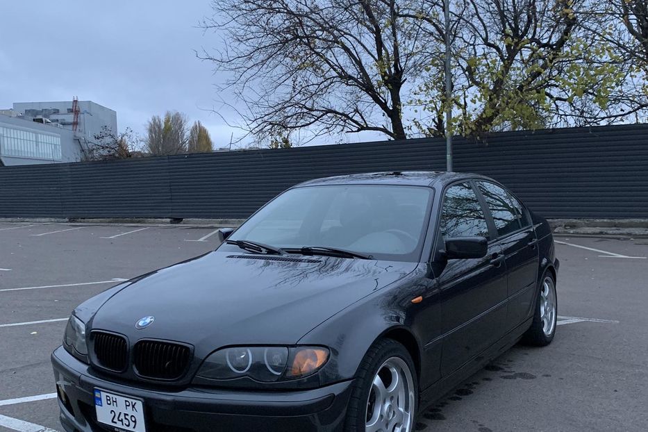 Продам BMW 320 2002 года в Одессе