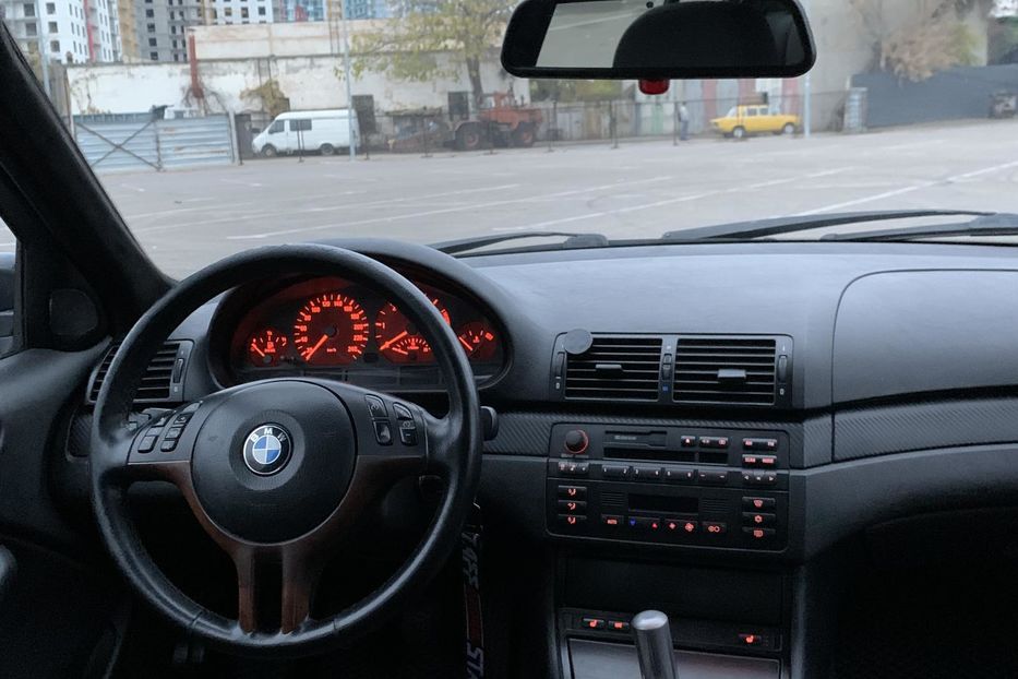 Продам BMW 320 2002 года в Одессе