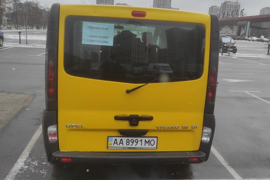 Продам Opel Vivaro груз. 2004 года в Киеве