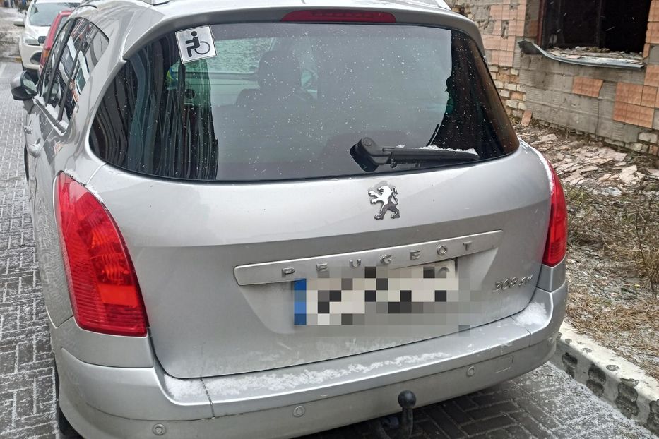 Продам Peugeot 308 2008 года в г. Гостомель, Киевская область