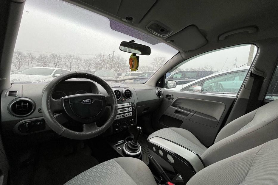 Продам Ford Fusion Розмитнення 1260$ 2005 года в Одессе