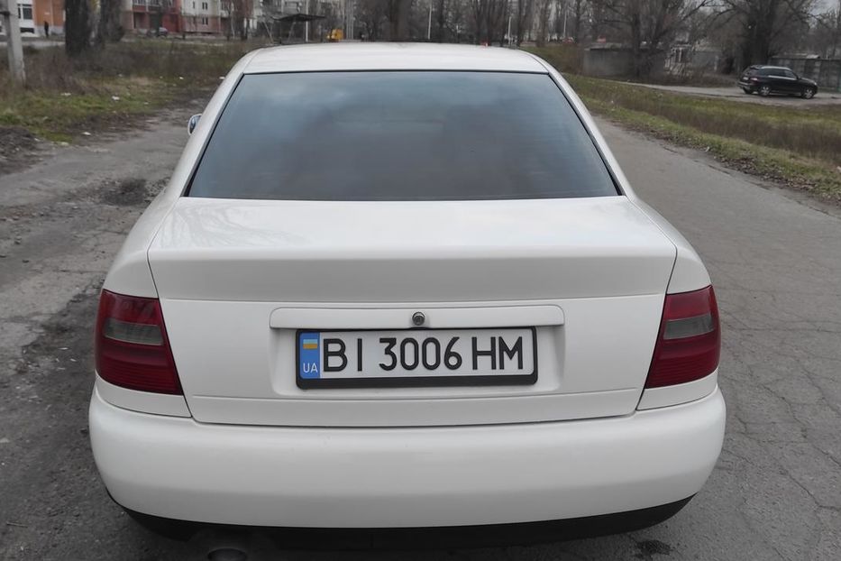 Продам Audi A4 1998 года в г. Кременчуг, Полтавская область