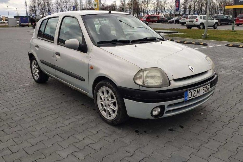 Продам Renault Clio розмитнення 937$ 2000 года в Киеве