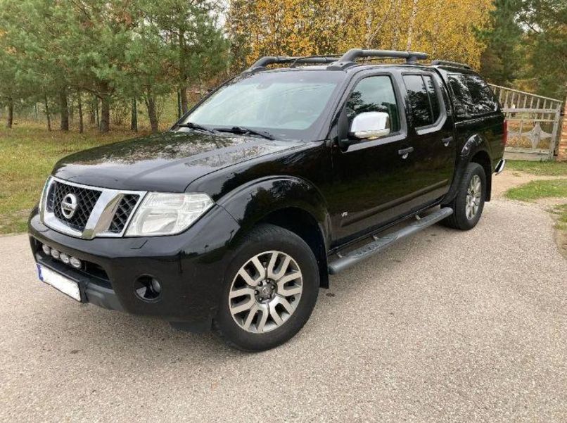 Продам Nissan Navara 2011 года в г. Бахмутское, Донецкая область