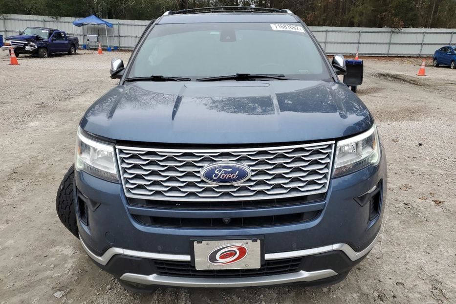 Продам Ford Explorer Platinum  2019 года в Луцке