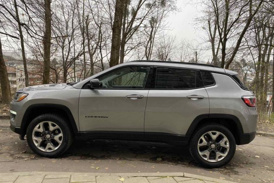 Продам Jeep Compass 2017 года в Львове