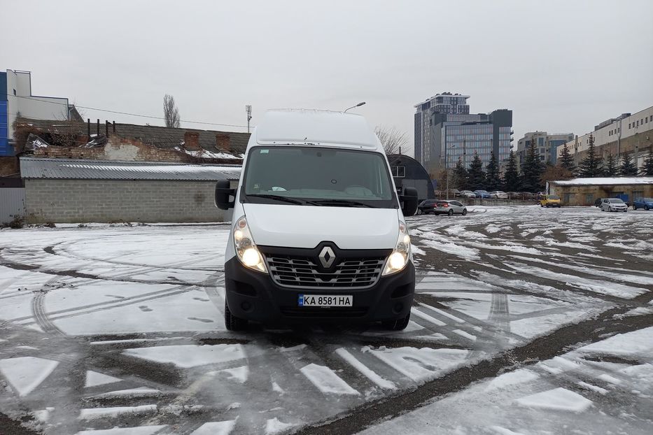 Продам Renault Master груз. MAXI 2016 года в Киеве