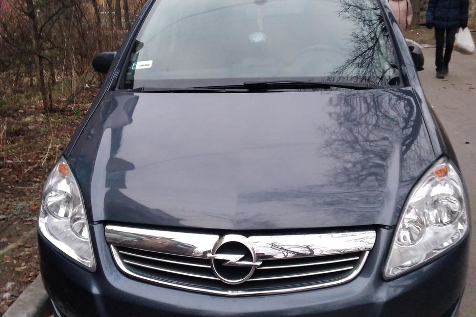 Продам Opel Zafira 2008 года в Киеве