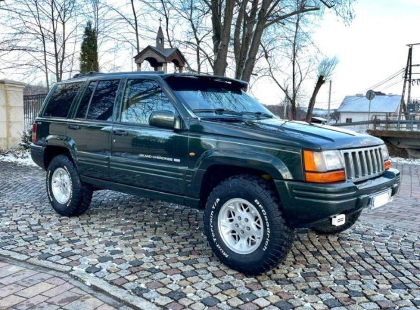 Продам Jeep Grand Cherokee 1996 года в г. Кривой Рог, Днепропетровская область