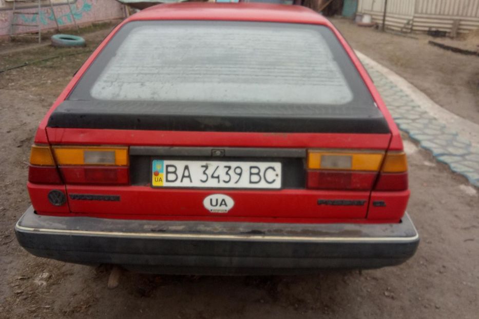 Продам Volkswagen Passat B2 нет 1987 года в Днепре