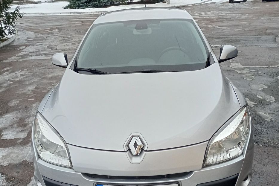 Продам Renault Megane 2011 года в г. Обухов, Киевская область