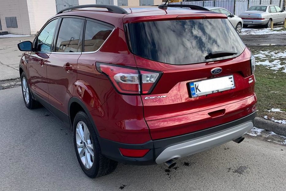 Продам Ford Escape SE 2017 года в Киеве