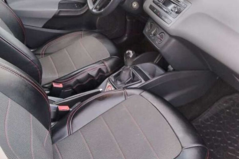 Продам Seat Ibiza 1.2 дизель 2014 года в г. Бурштын, Ивано-Франковская область