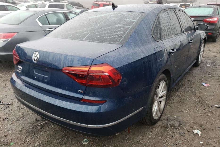 Продам Volkswagen Passat B8 Sport SE 2019 года в Луцке