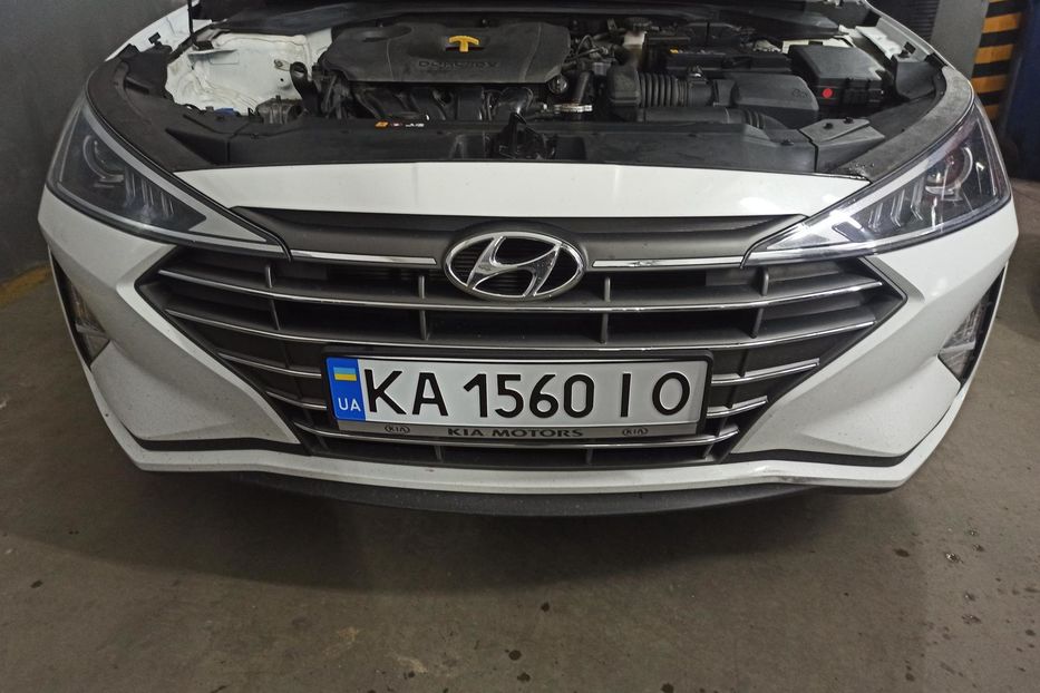 Продам Hyundai Elantra 2020 года в Киеве