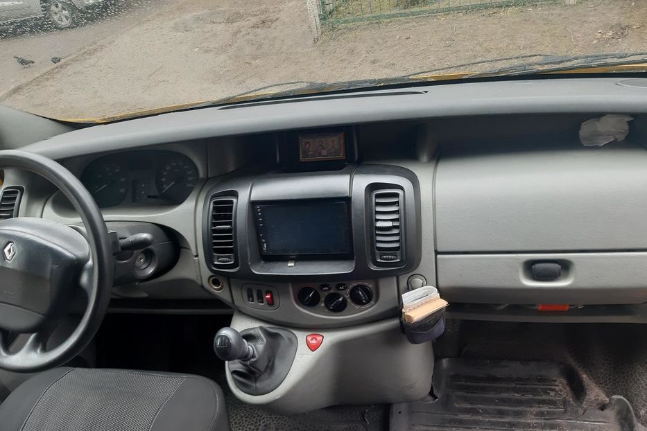 Продам Renault Trafic пасс. 2005 года в г. Каменское, Днепропетровская область