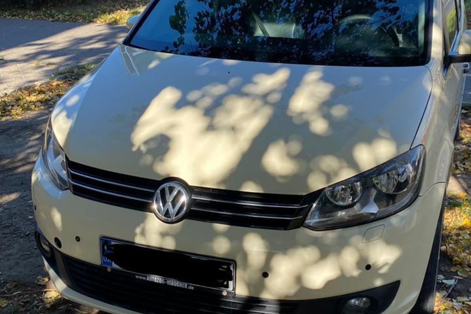 Продам Volkswagen Touran 2011 года в Одессе