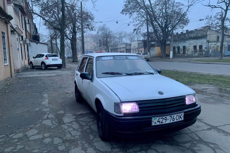 Продам Opel Corsa 1992 года в Одессе