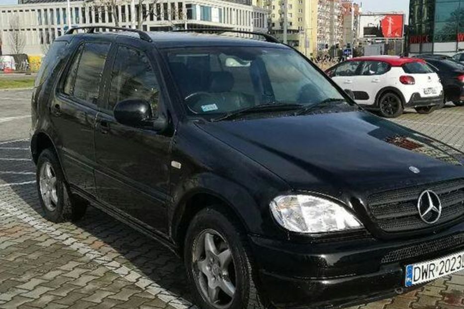 Продам Mercedes-Benz ML 270 2001 года в Луцке