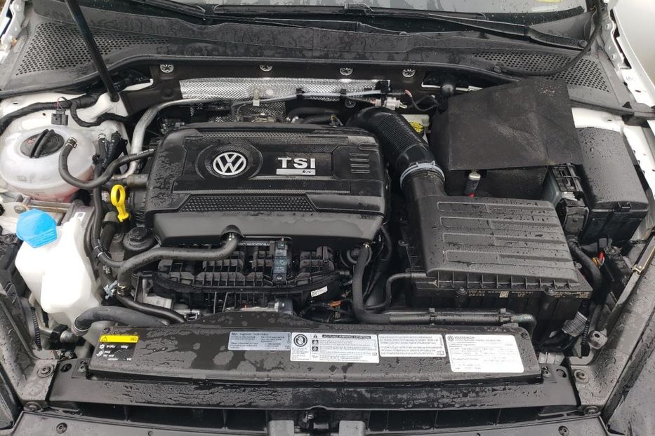Продам Volkswagen Golf R 2017 года в Луцке