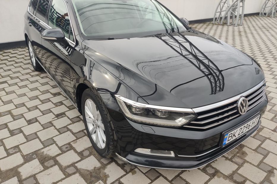 Продам Volkswagen Passat B8 Highline 2015 года в Киеве