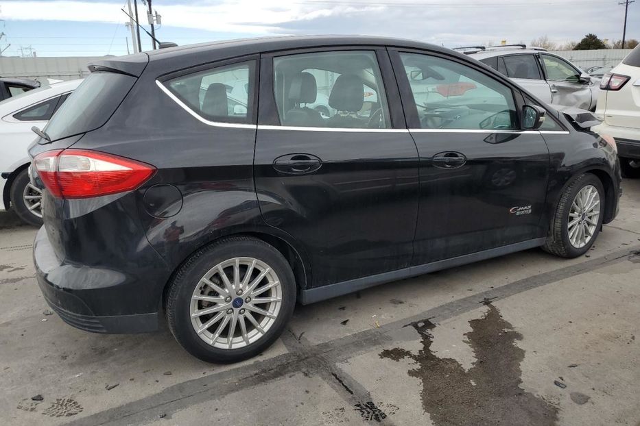 Продам Ford C-Max Premium  2013 года в Киеве