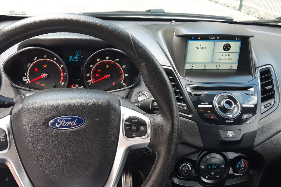 Продам Ford Fiesta ST 2017 года в Киеве