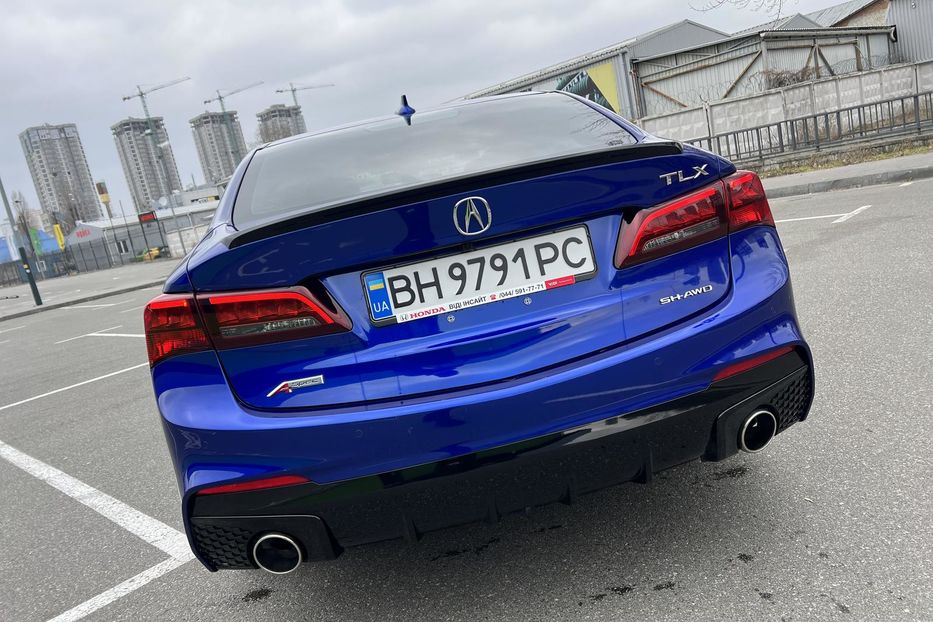 Продам Acura TLX 2018 года в Киеве